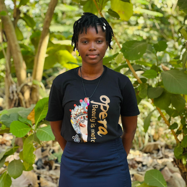 VIVENAGBO Laurena
